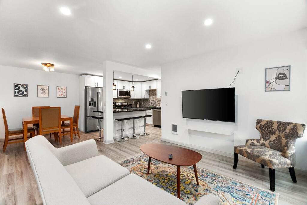 Hillside In Seattle - Updated And Well Appointed. Екстер'єр фото